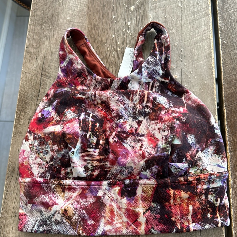Lululemon padded sports bra